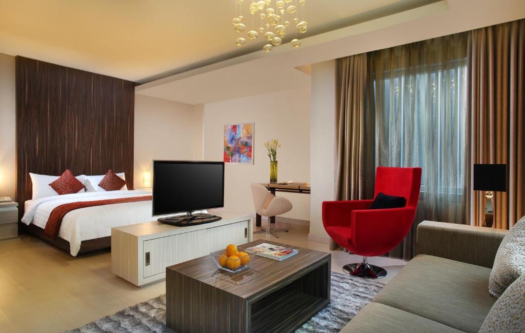Patra Bandung Hotel Exterior photo